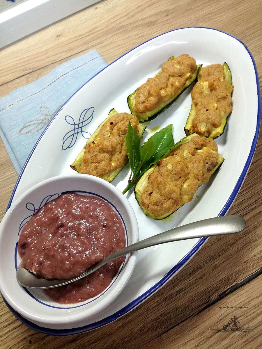 Let’s make small zucchini boats and red onion sauce for dinner