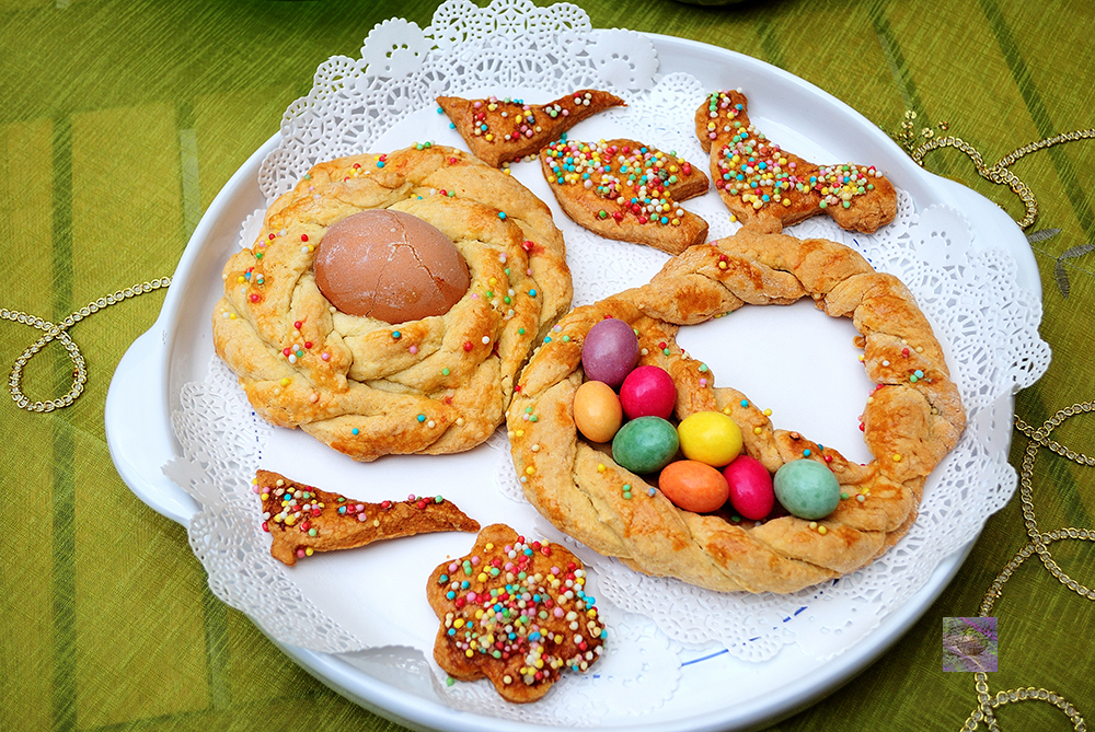 Easter atmosphere in the green terrace