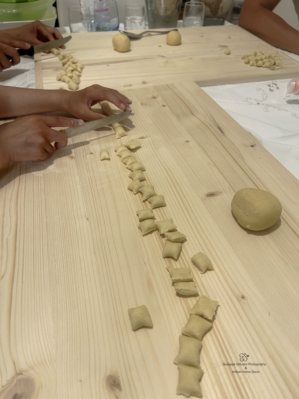 Homemade Pasta: A Fun Family Activity in Apulia